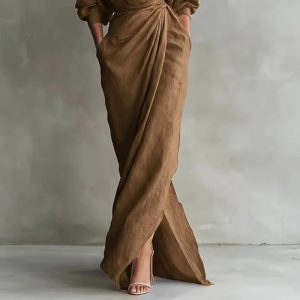 Figurschmeichelndes Damenkleid mit Schlitz – Langarm für Anlässe