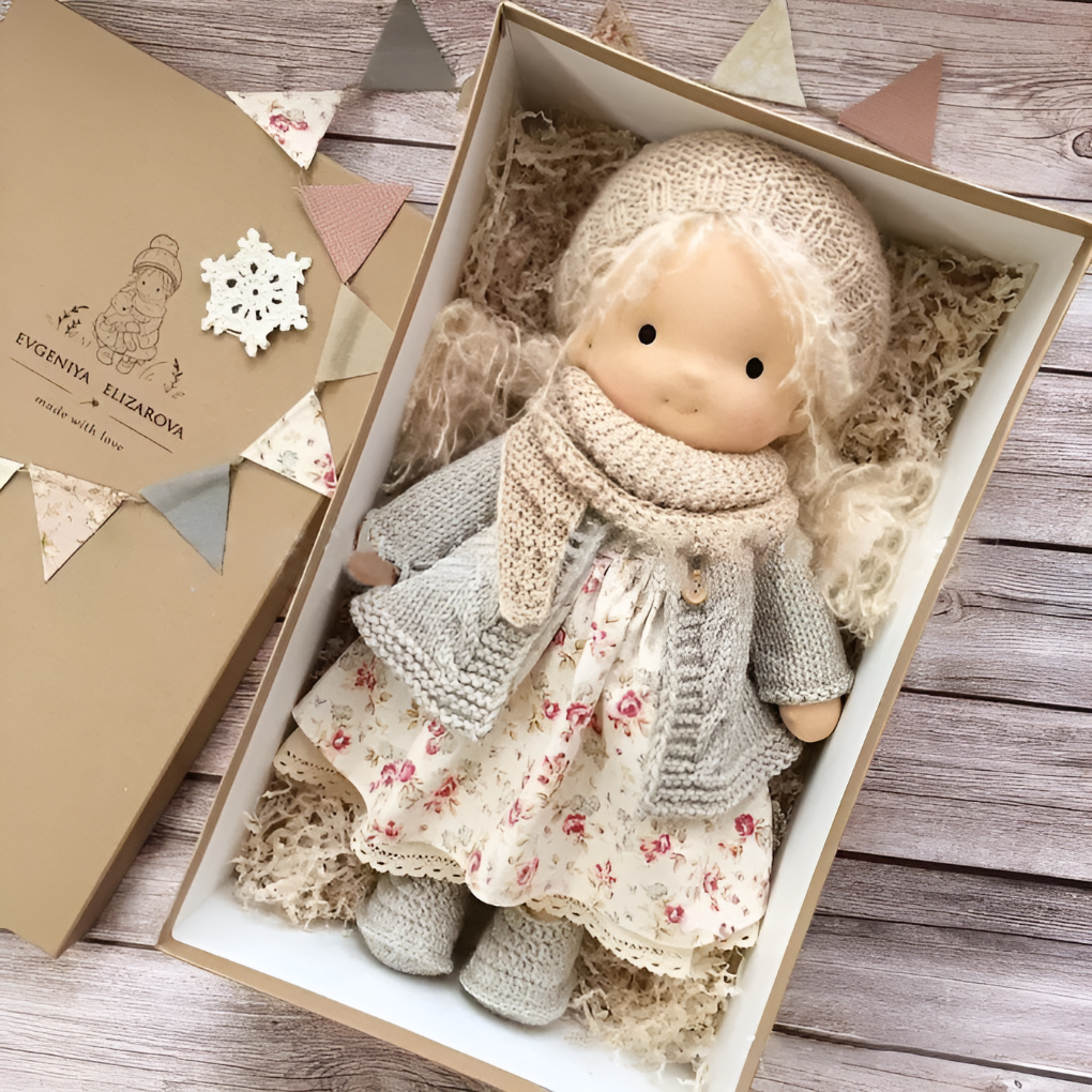 Waldorfpuppe Hypoallergen Natürliche Materialien 35 cm – Bild 6