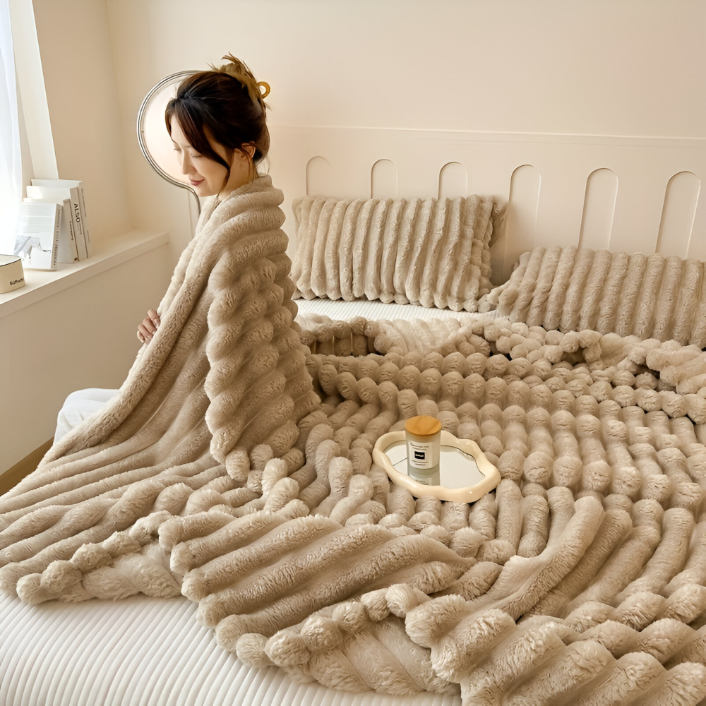 Fleecedecke leicht hautfreundlich für Zuhause und Reise – Bild 13