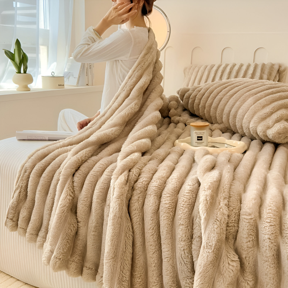 Fleecedecke leicht hautfreundlich für Zuhause und Reise – Bild 14