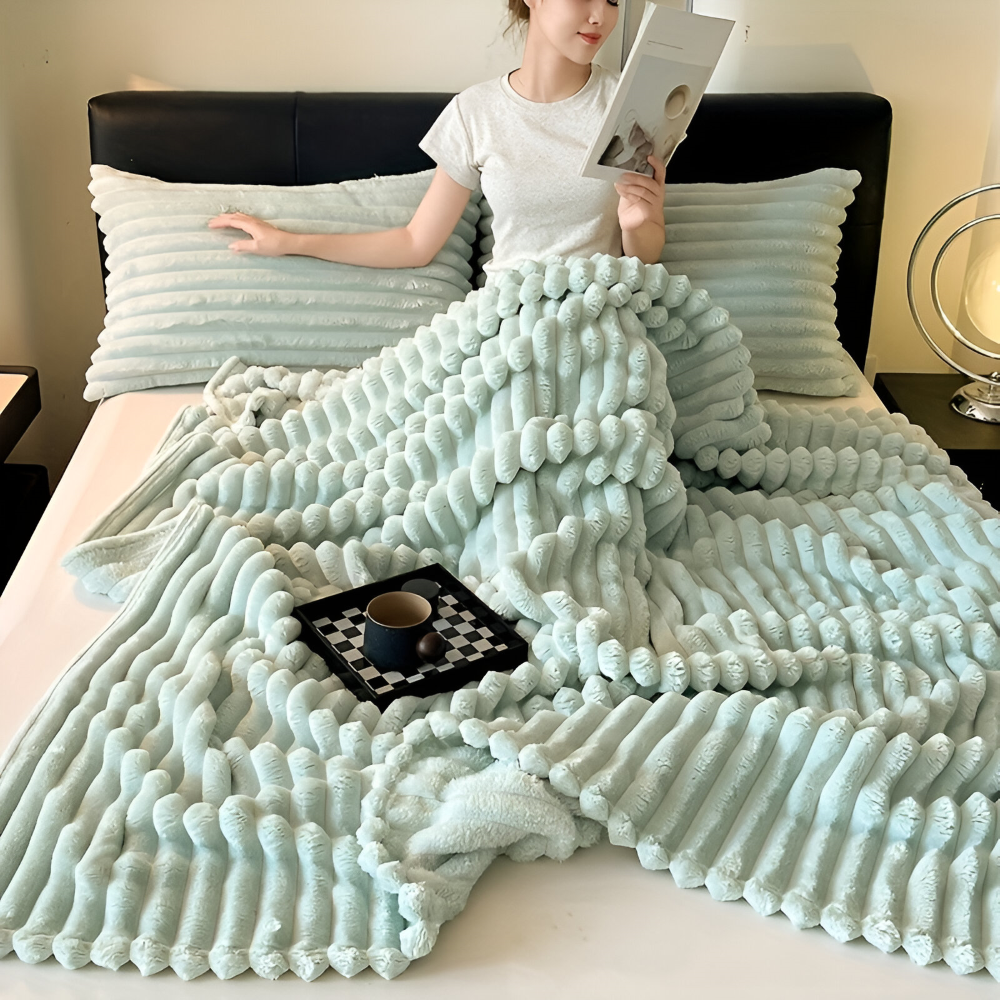 Fleecedecke leicht hautfreundlich für Zuhause und Reise – Bild 21
