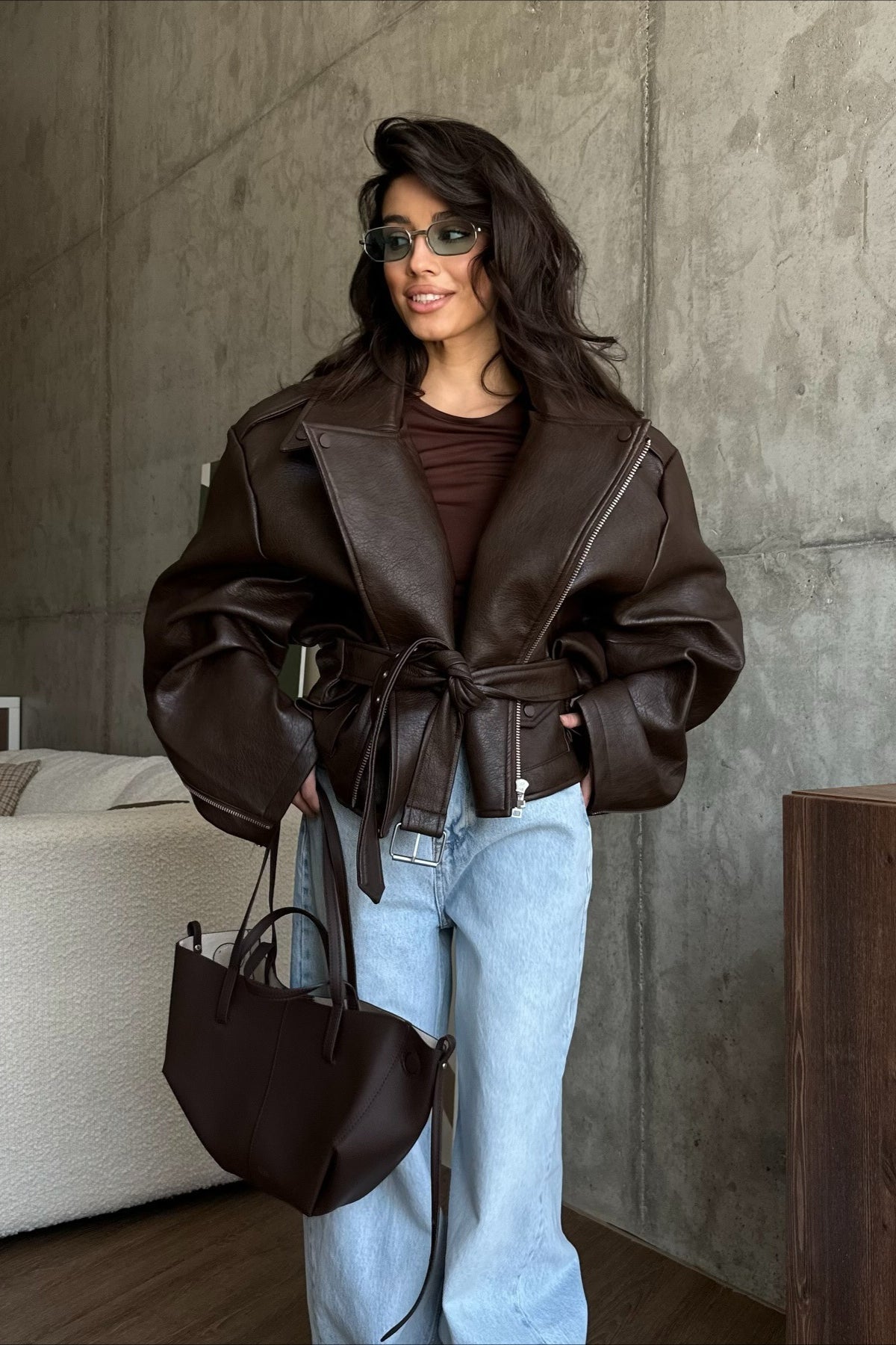 Damen Jacke asymmetrischer Reißverschluss kurzer Schnitt – Bild 3